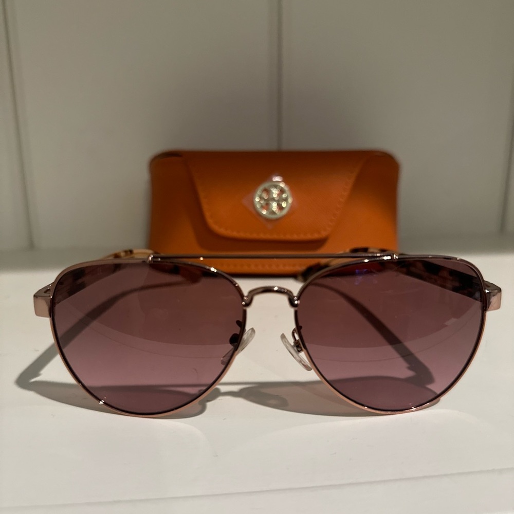 Tory Burch aviator sunglasses. Tortoise shell arms, new no tags